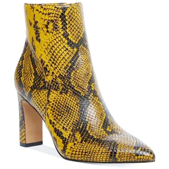 Sexy Bold Steven Steve Madden x Anthro Booties - Picture 2 of 6